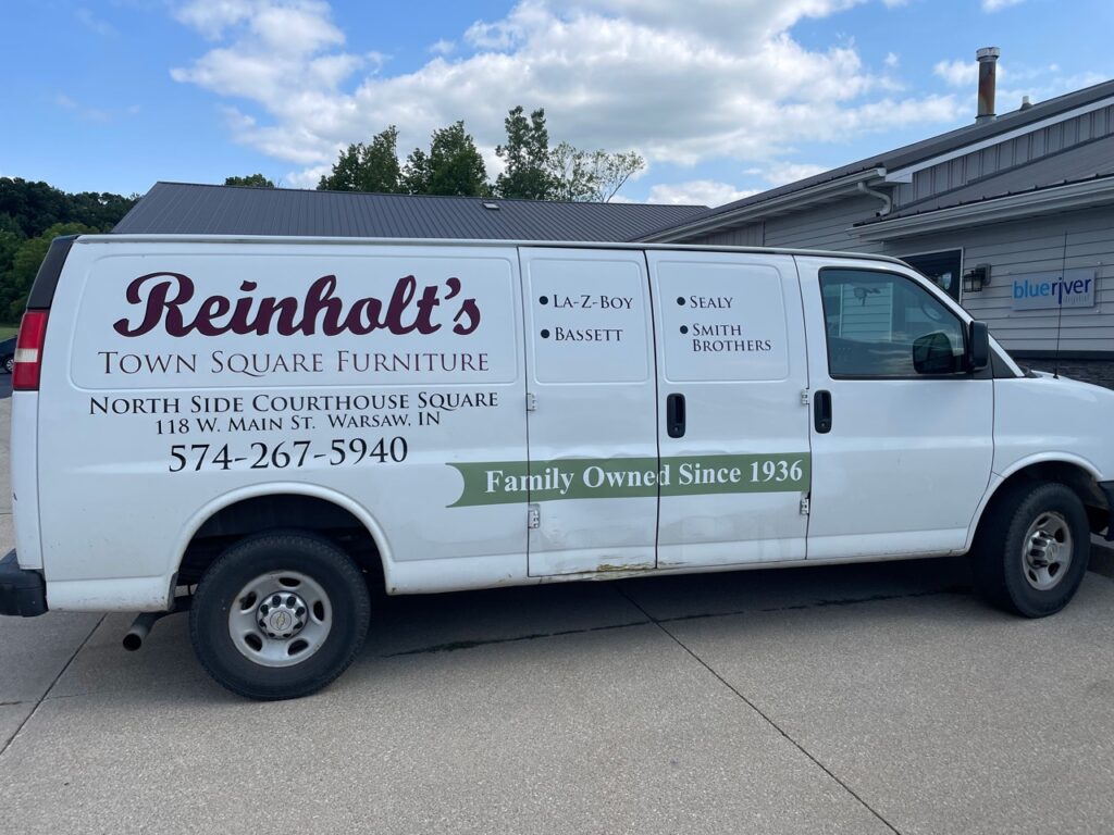 Vehicle Wrap / Vehicle Graphics / Vehicle Badging